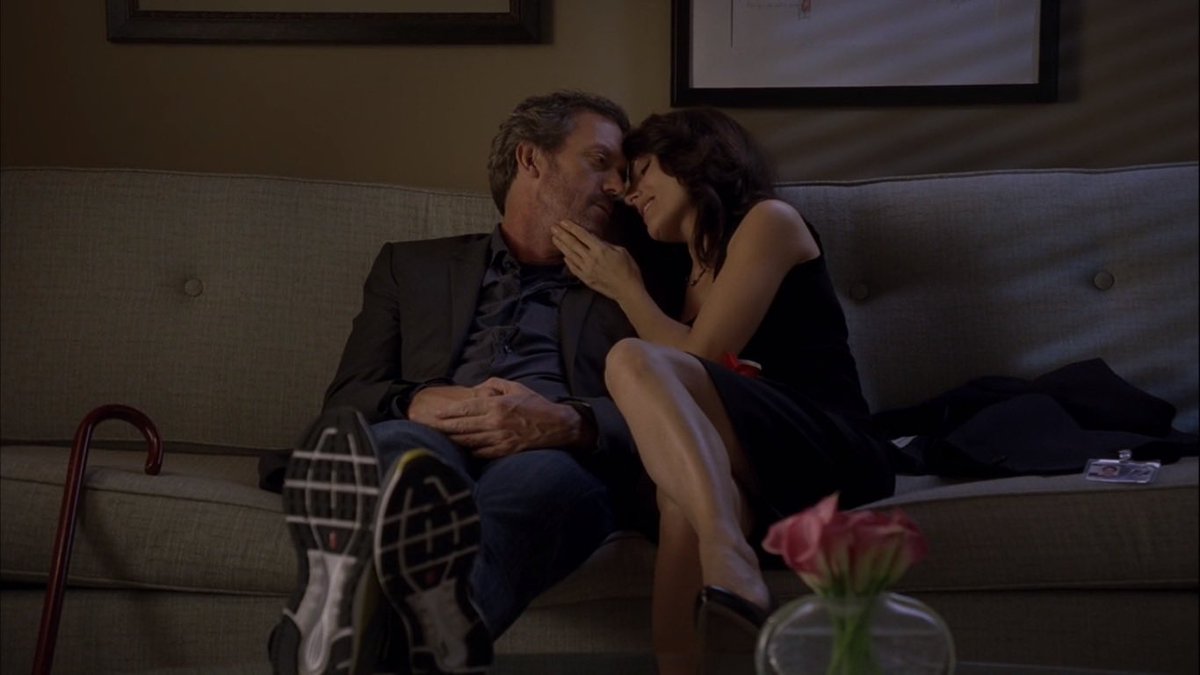 House premiere 16 years ago, I feel old  I can’t even say how many times I’ve rewatched it cuz it’s too much but also not enough  Happy Anniversary 