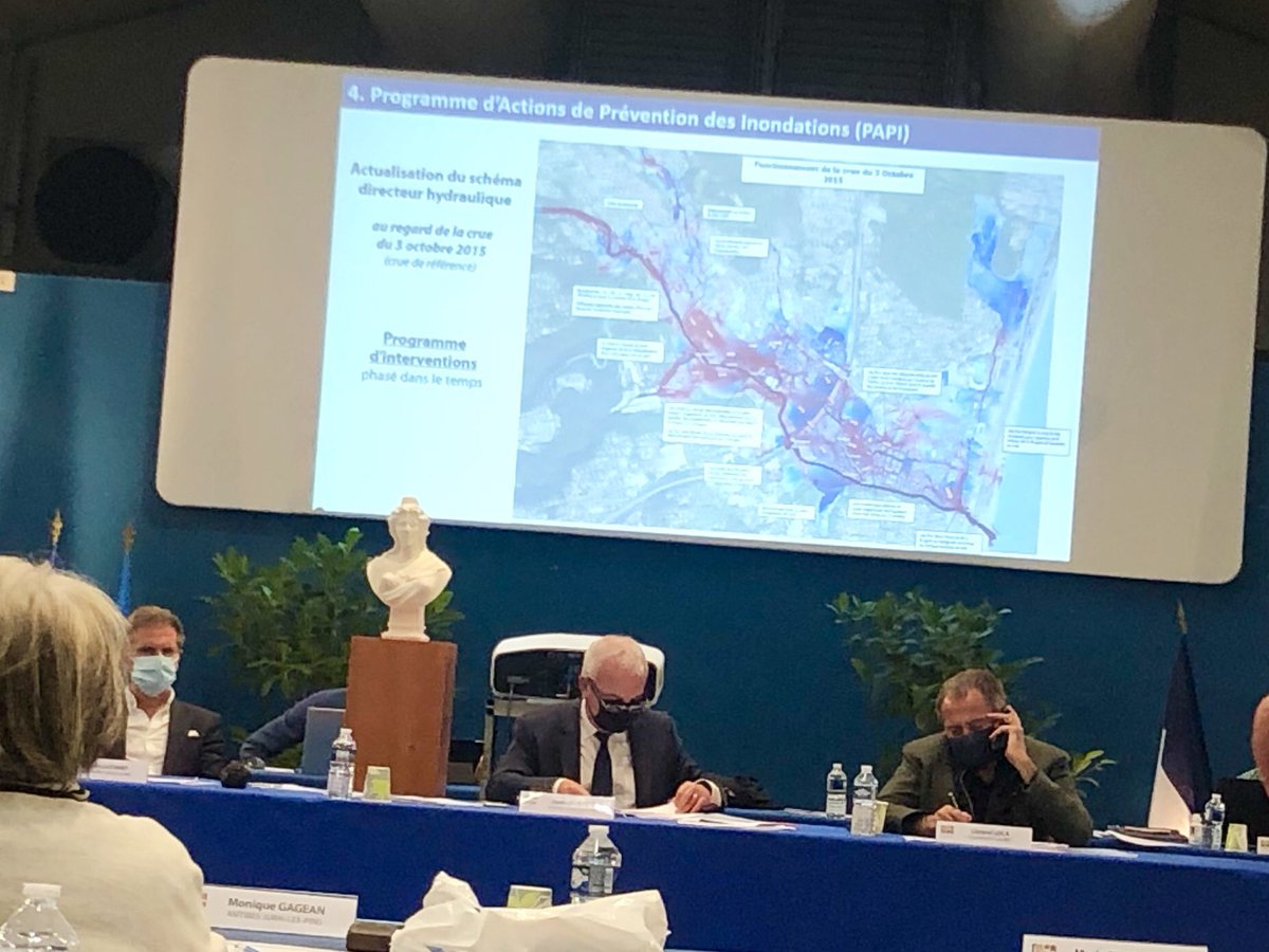 MarikaRoman's tweet photo. En conseil communautaire: 28 délibérations dont le fonctionnement du @conseildev_casa un outil indispensable pour la démocratie participative et la présentation du futur aménagement de la Brague sur les communes de Biot  et Antibes #DeveloppementDurable #preventioninondations https://t.co/r1odDYj5iU