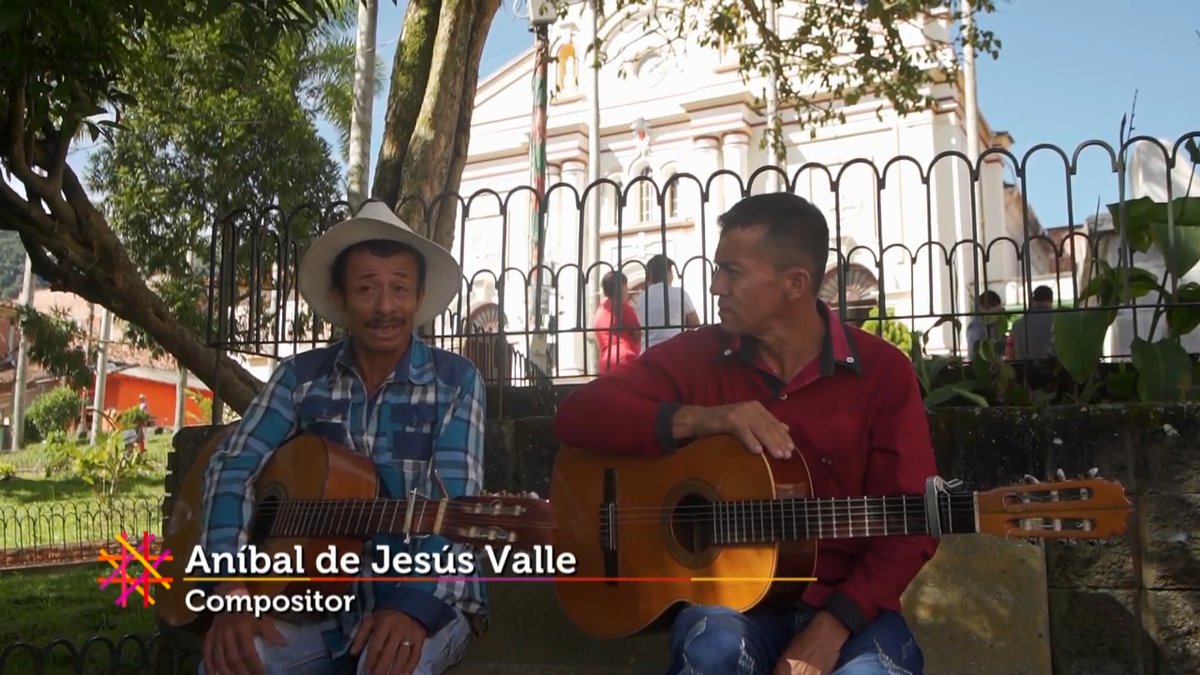 #Mimbre | Aníbal de Jesús Valle es un campesino artista de Ituango que con sus canciones cuenta la historia de la región. Las #EmisorasDePaz son los espacios para contar esas historias, en donde además de la pedagogía del #AcuerdoDePaz, se construye tejido social. <a href="/RadNalCo/">Radio Nacional CO</a>