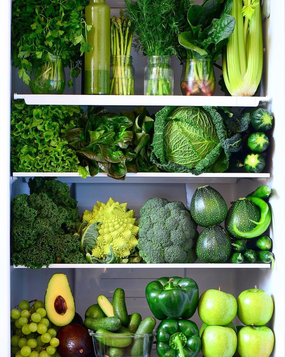 Well, we're all set for the week! Have you stocked your fridge with whole foods, fruits, and veggies—in our favorite color?😉 #HelixLateralTrainer #MondayMotivation #FridgeGoals #Repost <a href="/alphafoodie/">Alphafoodie</a>
.......
#HelixAtHome #HealthyLifestyle #EatYourGreens #GreenFood #EatYourVeggies