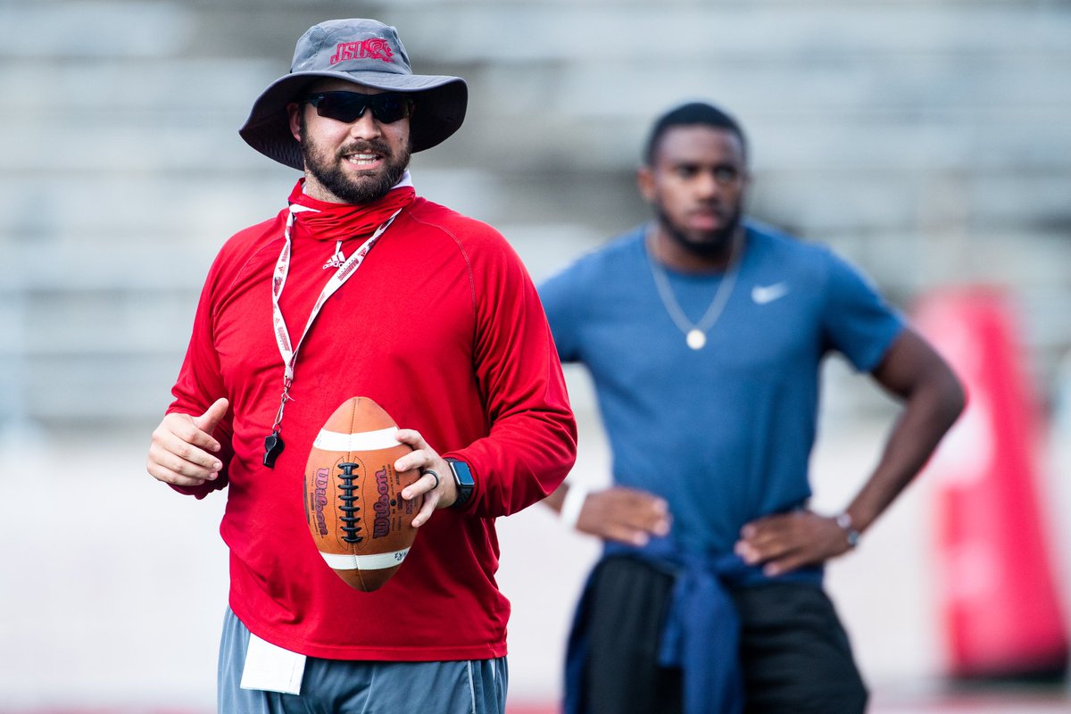 Coach J.R. Sandlin tweet media