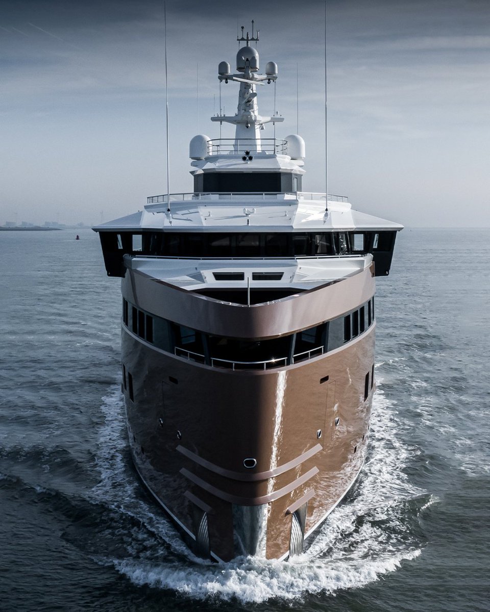 FraserYachts's tweet photo. The Fraser Project Management Team celebrated a proud achievement as the ground-breaking 77m (252’) SeaXplorer LA DATCHA was delivered to her Owner. 

👉Read the full story: https://t.co/eBnXJoVJsb

#yachting #yacht #yachts #superyachts https://t.co/foy2SLnZZc