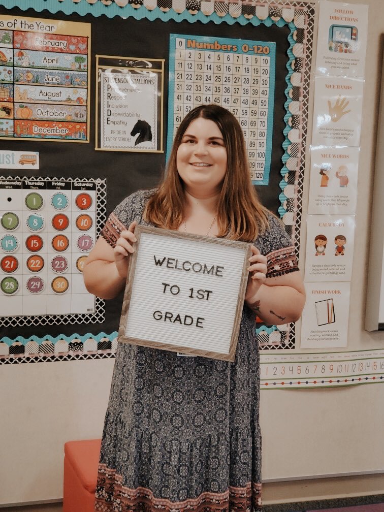 FirstGenWatts's tweet image. Happy Monday! Have a great week 😇💡