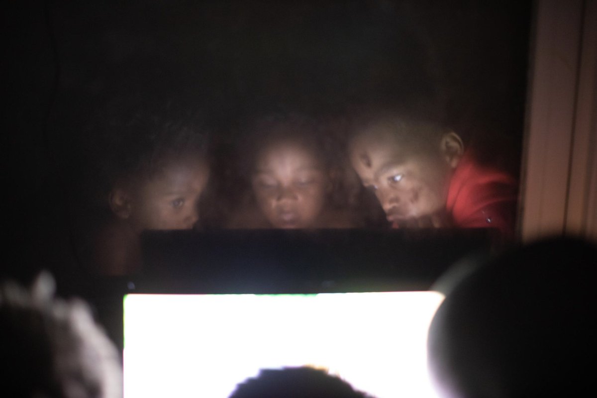 Congrats to students Laura Oliverio, Dan Lyon, and Jessica Ruiz for their awards in the College Photographer of the Year competition.

Award of Excellence - Laura Oliverio
Bronze - Dan Lyon
Silver - Jessica Ruiz

cpoy.org/index.php?s=Wi…

📸 Jessica Ruiz