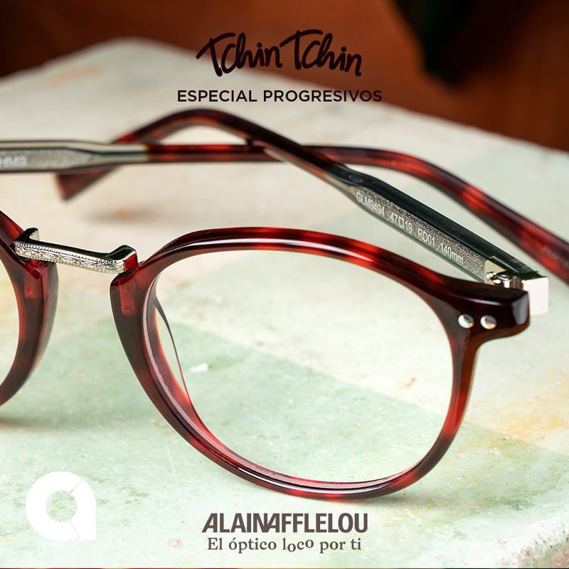 Este noviembre, en Tchin Tchin continúan la super oferta de Progresivos:

👓 Tu 2º par de gafas por solo 1€ más, para ti, o para quien tú quieras. 
Además, te asesorarán sobre cuál es el modelo que mejor te sienta 🙆‍♀️ 

¡Pide tu cita en #Albacenter! 
#Albacete #AlbaceteMola