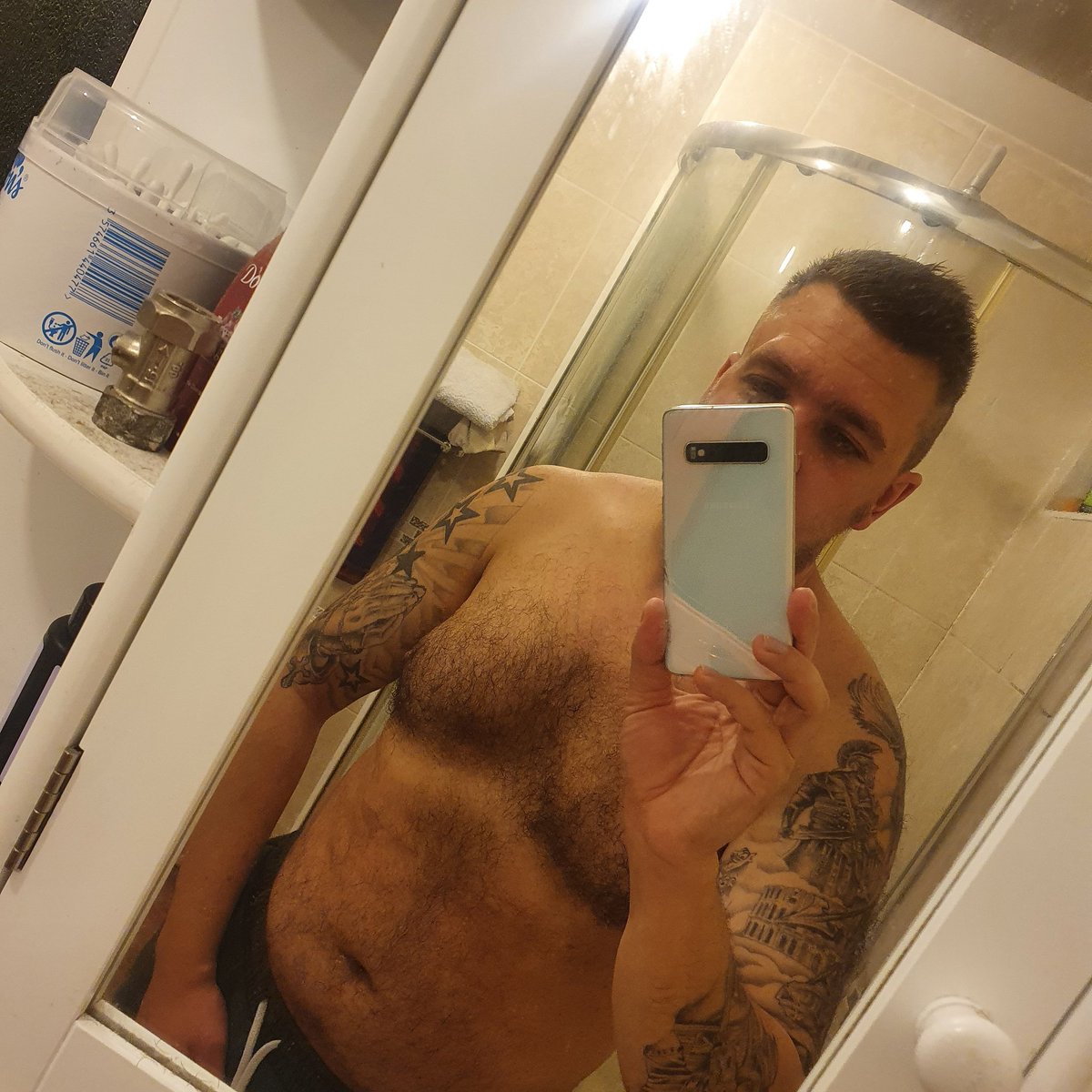 rossprotheroe's tweet photo. Should start doing sit ups and press ups instead of piss ups #getfitagain https://t.co/sIVUVP56Xu