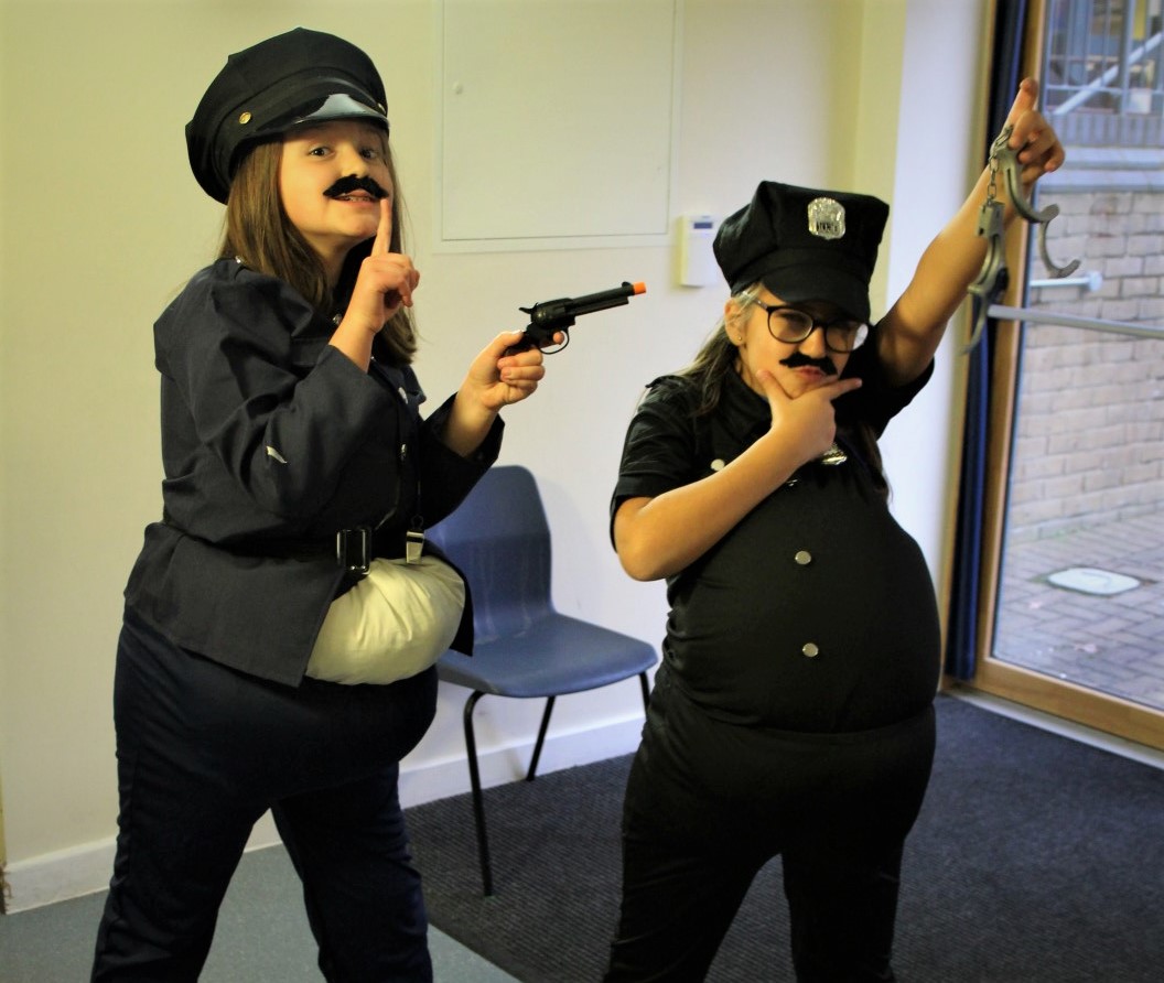 NewtonPrepSch's tweet photo. It's only Day One of filming the Y5 Short Films and already we have jolly japes, chase scenes, daft coppers and bungling escapologists. We ❤️❤️❤️ the Year 5 Film Festival! #NewtonFilms #NewtonYear5 #WhyWeGotoNP #NewtonMemories https://t.co/82UhraOaxq