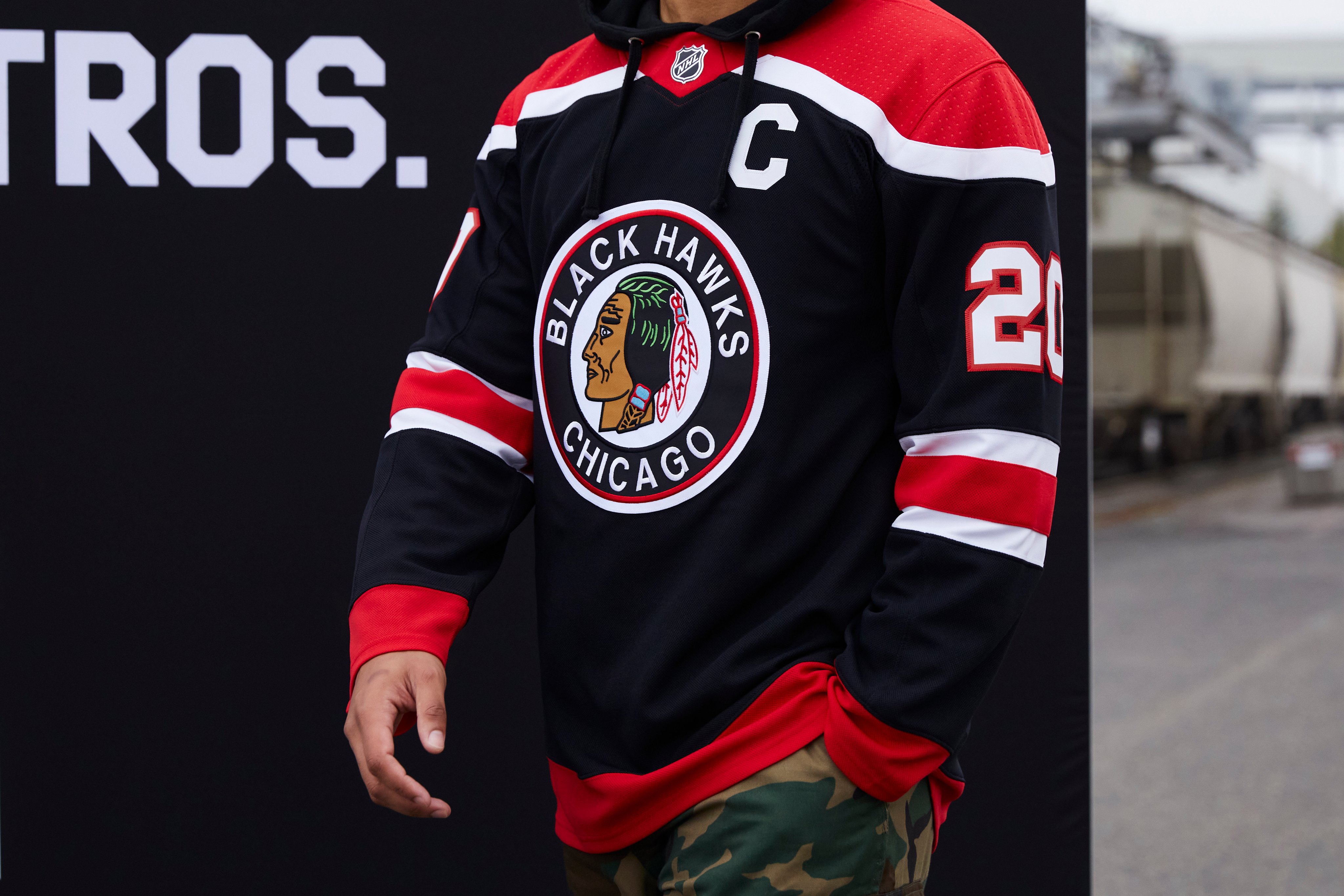 Chicago Blackhawks Retro Jersey