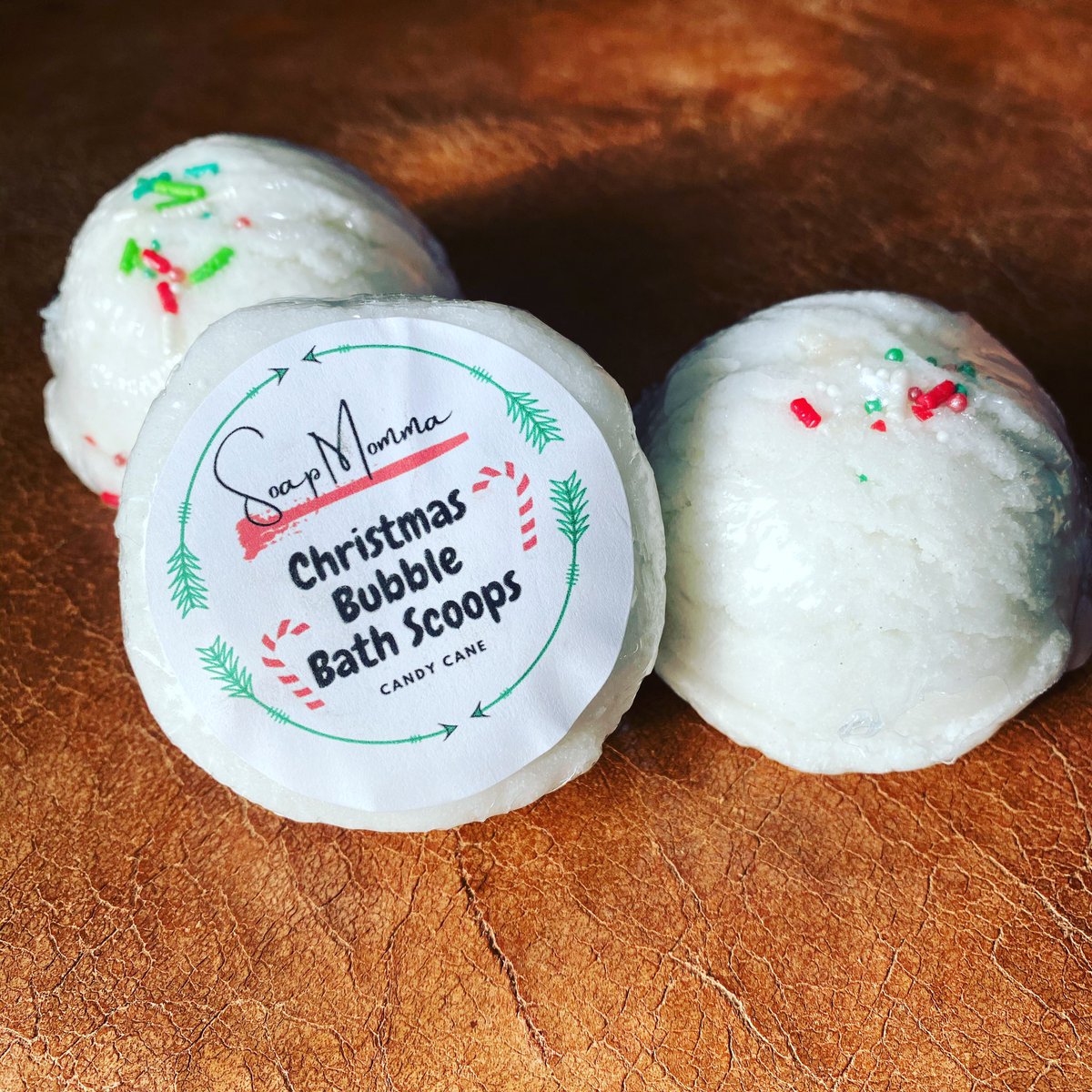 MommaSoap's tweet photo. The Holidays are here friends! 

Treat your loved ones to handmade bath and body items! 

We offer a variety of items for everyone in your family! 

Shop the link in our bio! 

#smallbiz #shoplocal #supportsmallbusiness #soap #giftideas #giftsforher #giftsforhim #kids https://t.co/n88HXmxzrk