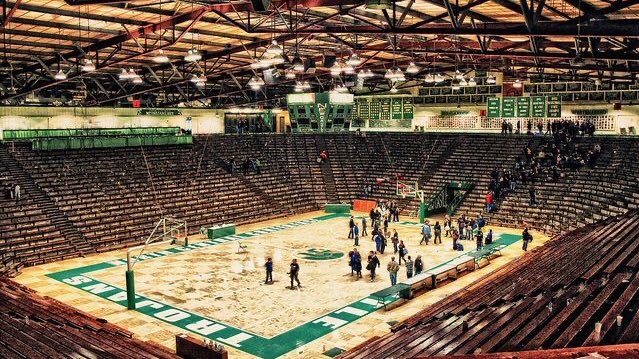 Indiana High School gyms should host the NCAA tournament.