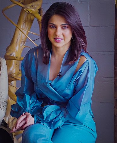 Koyal_kang's tweet photo. My Stunning Queen 😘 

Jennifer on Code M Promotion 
#JenniferWinget #CodeM https://t.co/fnkKGagndP