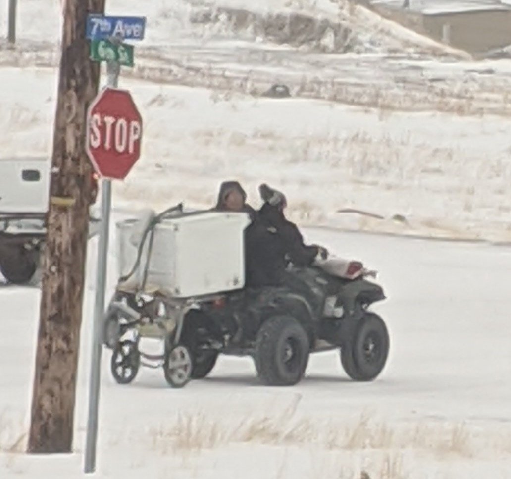 jeffseeteenak's tweet photo. For your moving and delivery needs please call BL Cartage Co.
#onlyinthenorth https://t.co/o1ZvuHDKzh