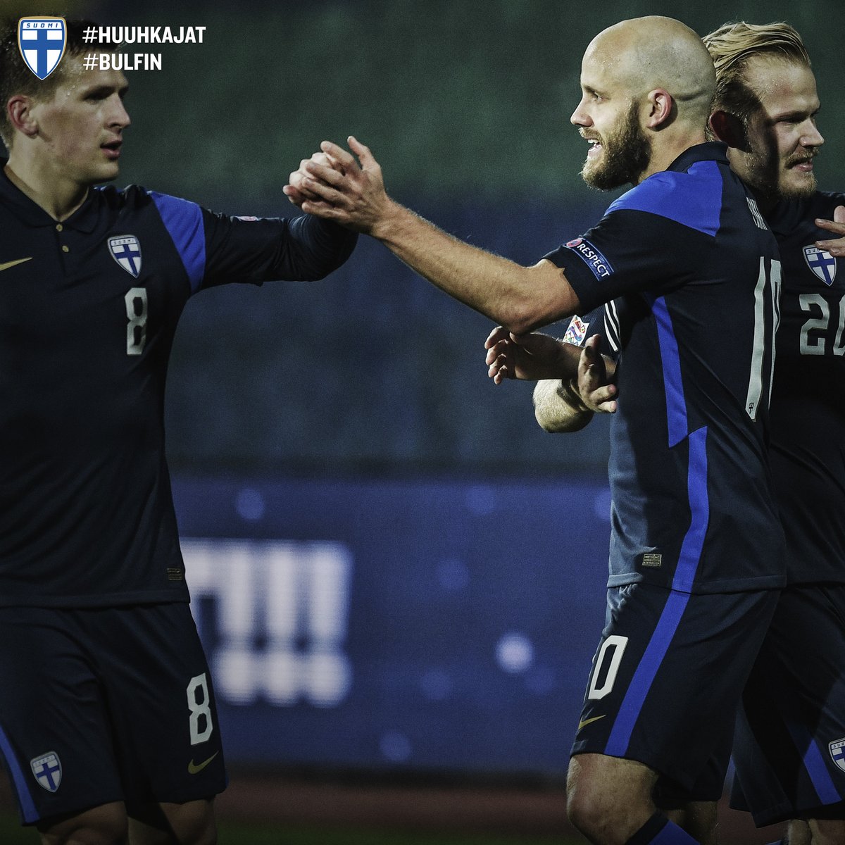 Huuhkajat's tweet photo. Kuvakooste I 🇧🇬🆚🇫🇮 | Mitä mieltä olet Huuhkajien eilisestä voitosta? 🦉💬

🗣 "Saimme kairattua voiton, joka kertoo tämän joukkueen luonteesta ja muutenkin tästä joukkueesta." - Teemu Pukki

📸: BFU

#Huuhkajat #UNLfi #BULFIN #MeOlemmeSuomi https://t.co/WfCSPHfyjx