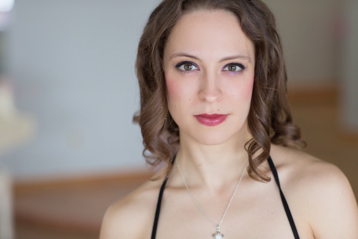 PersistingSound's tweet image. New music powerhouse @LisaNeher is a composer, singer &amp;amp; actress on a mission to transform audiences through story, sound, &amp;amp; open heartedness. Her @1voiceproject champions solo vocal music. She is delighted to join @PersistingSound on our Vulnerability concert! #PSVulnerability