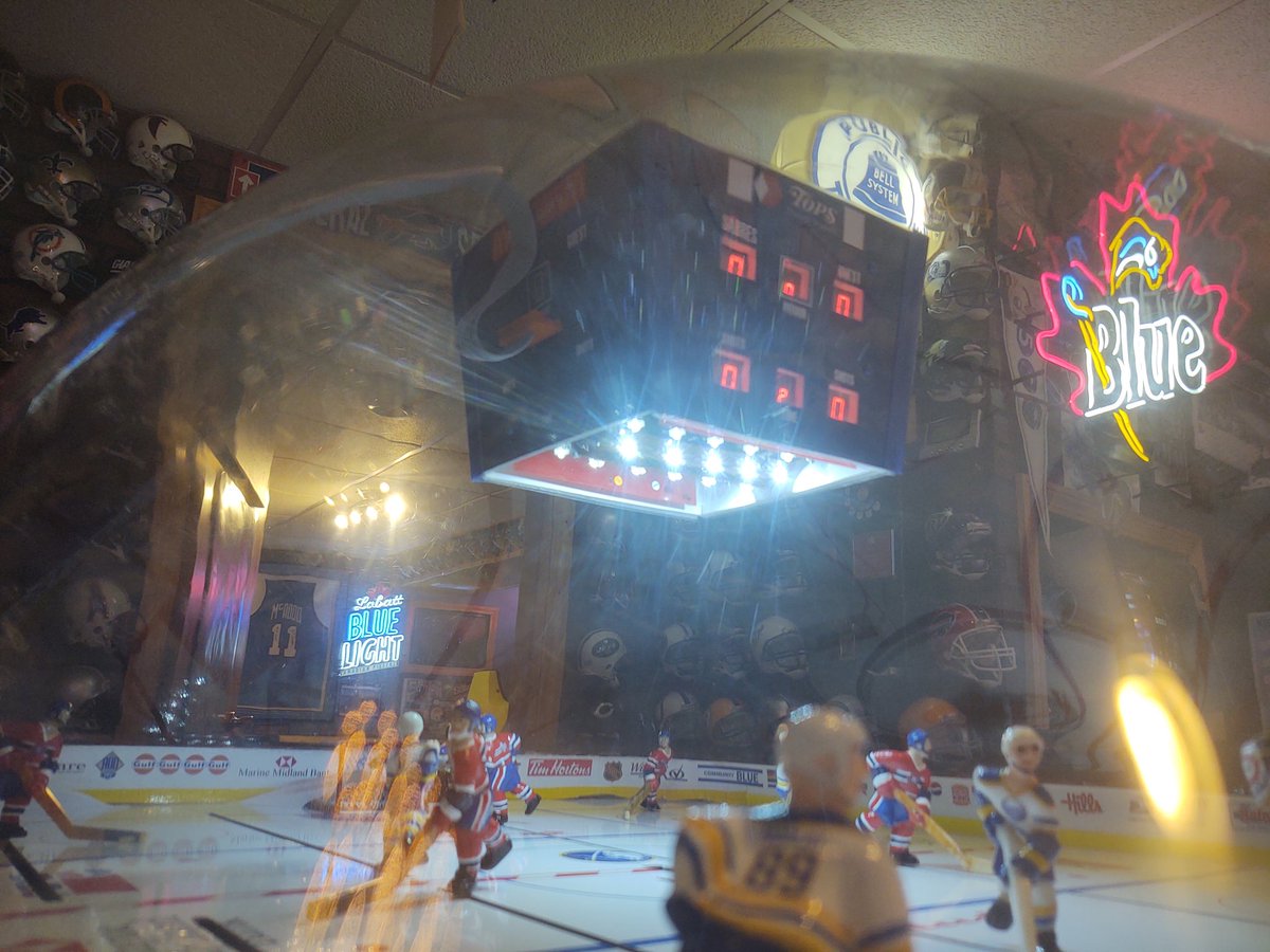 lifewithmikey52's tweet photo. The Aud @ICESuperChexx game is completed. Complete with working scoreboard and graphics on the sides. @BuffaloSabres https://t.co/gQsSaWKlmA
