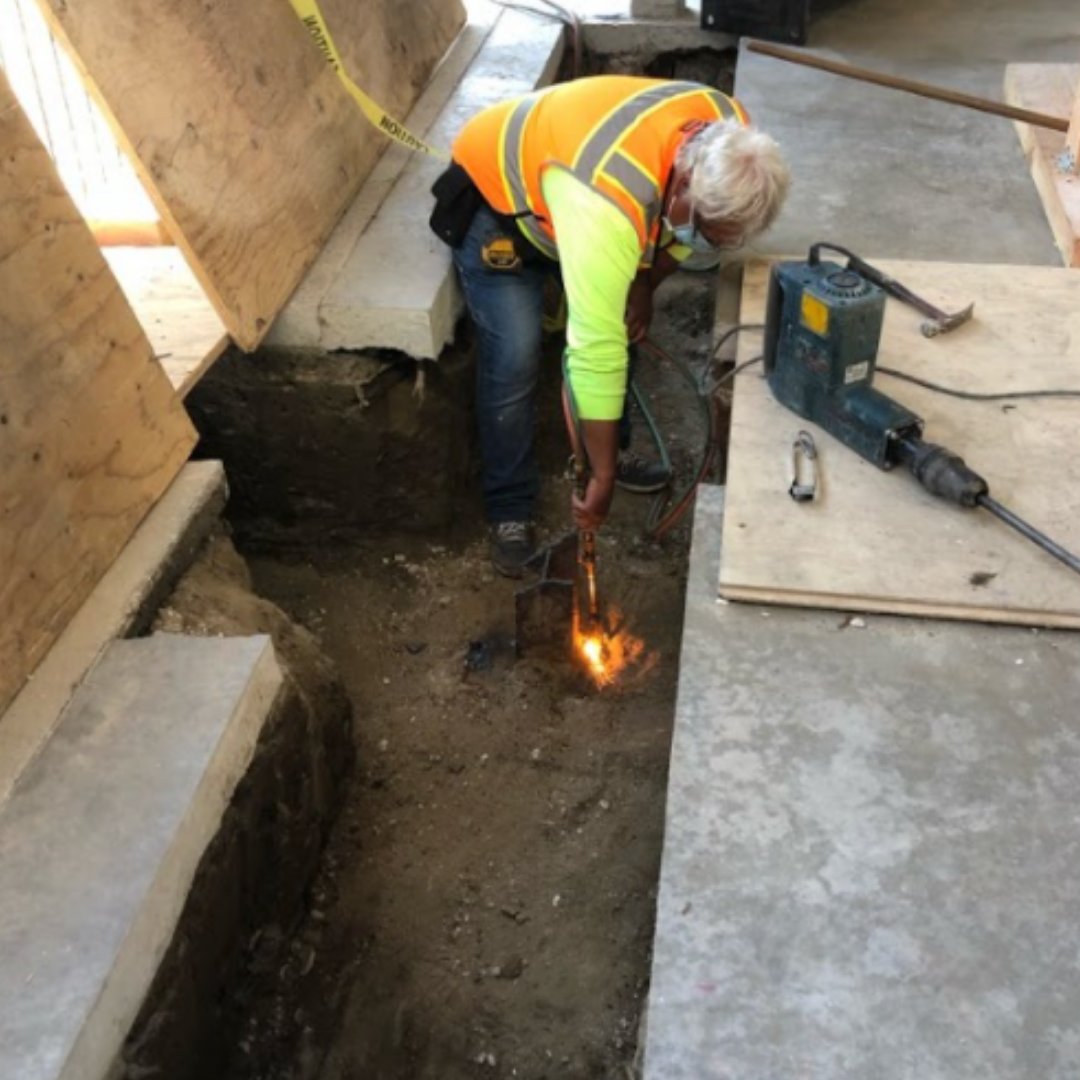 RetrofittingCA's tweet image. When you love what you do; you do a great job! 👷‍🚧