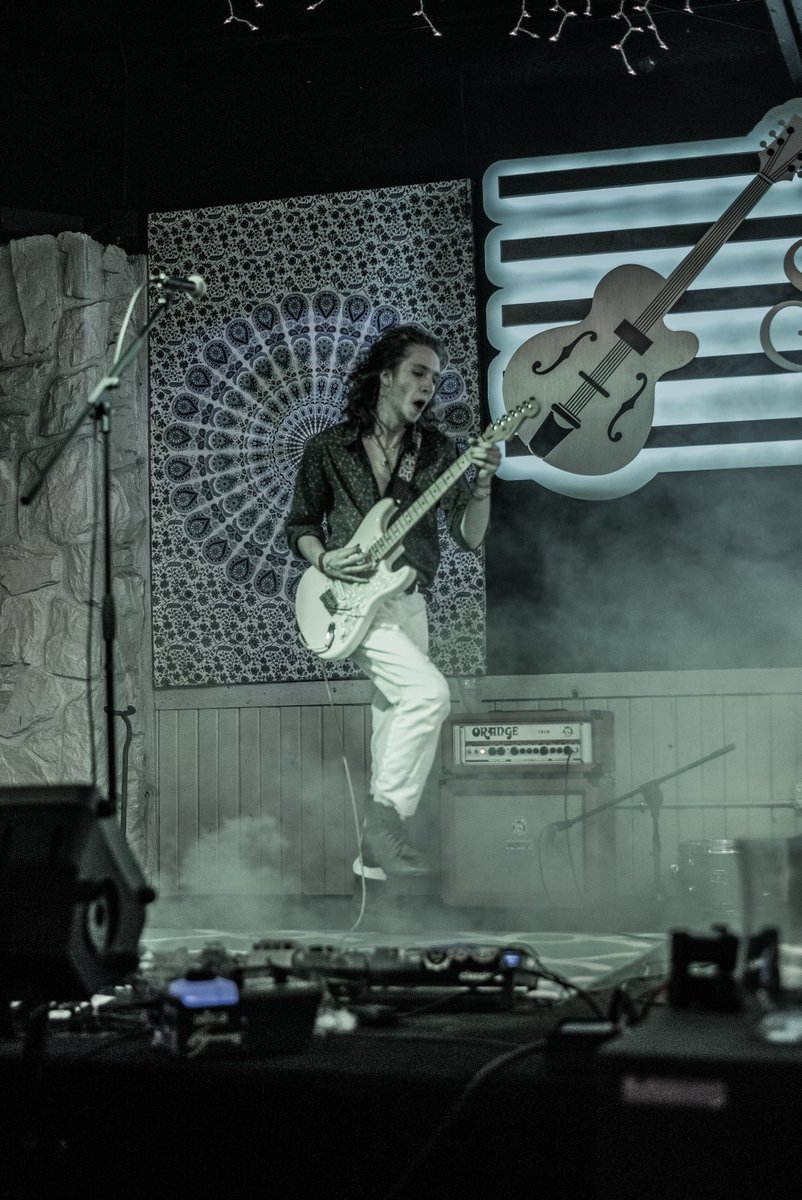 Blue_Feel_Band's tweet photo. Had a plast playing this past weekend and it was our first live show back since covid, and it was a great show to come back on. Also welcome our newest member to the group, sam! https://t.co/vWyruWogiy