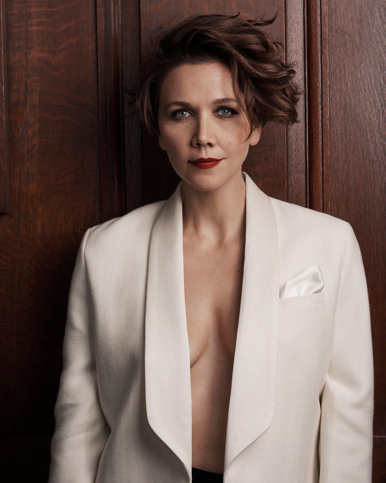 Happy birthday Maggie Gyllenhaal 
