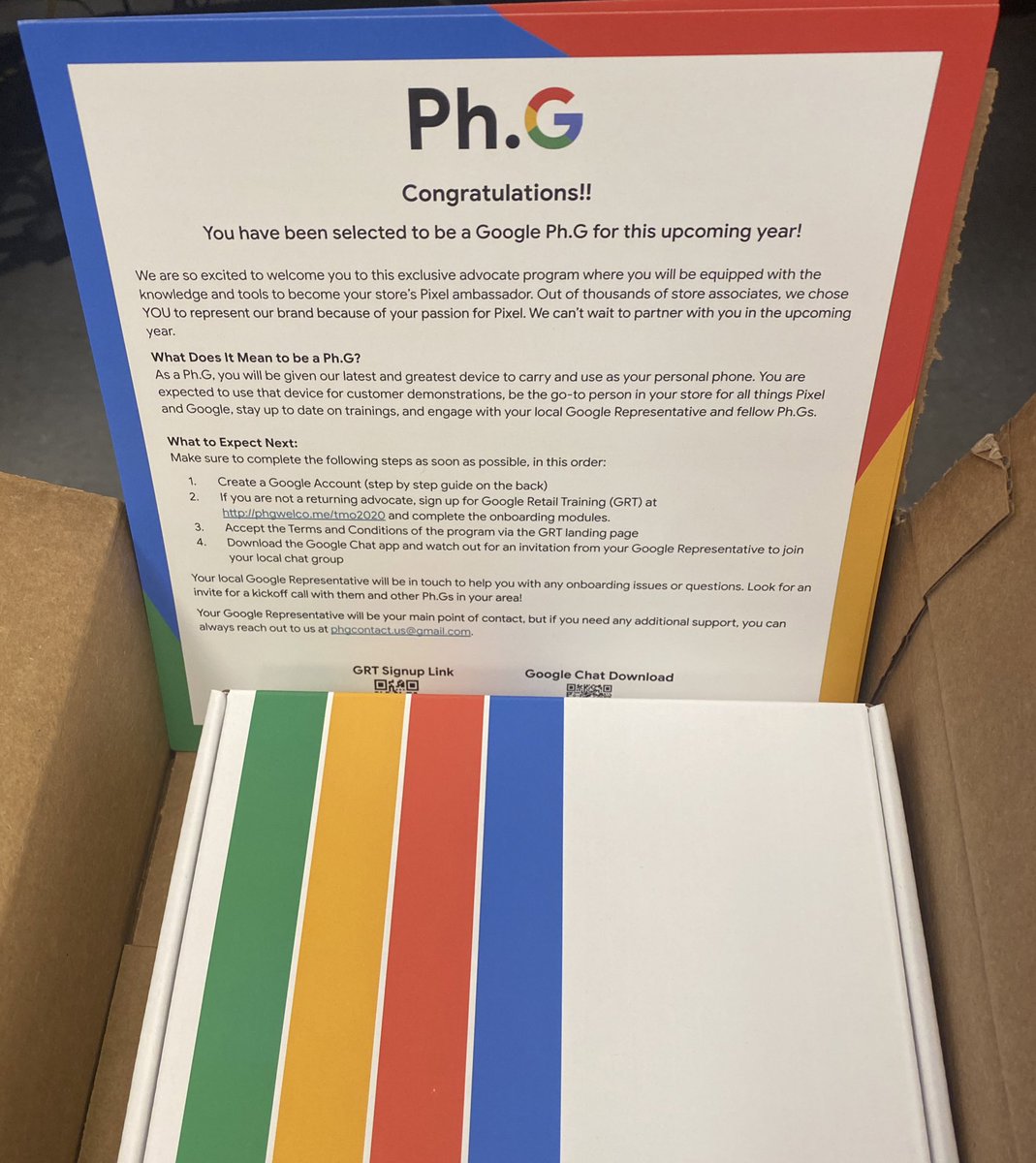 AlejandraTmo's tweet photo. AHHHHH!! π Just received this special surprise from my friends at @Google! β€οΈπππ Thank you for selecting me, canβt wait to start using my new phone!! #GoogleAmbassador https://t.co/HwHNYjQYo9