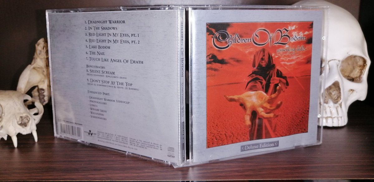 cvidal_EstuansI's tweet photo. Noviembre 16, 1997 #ChildrenOfBodom 🇫🇮 lanza su álbum debut "Something Wild" Grabado y mezclado en #AstiaStudio producido por Anssi Kippo
#UnDiaComoHoyEnElMetal
#FinnishBlackMetal
#HeavyMetal https://t.co/mtGdseRs67