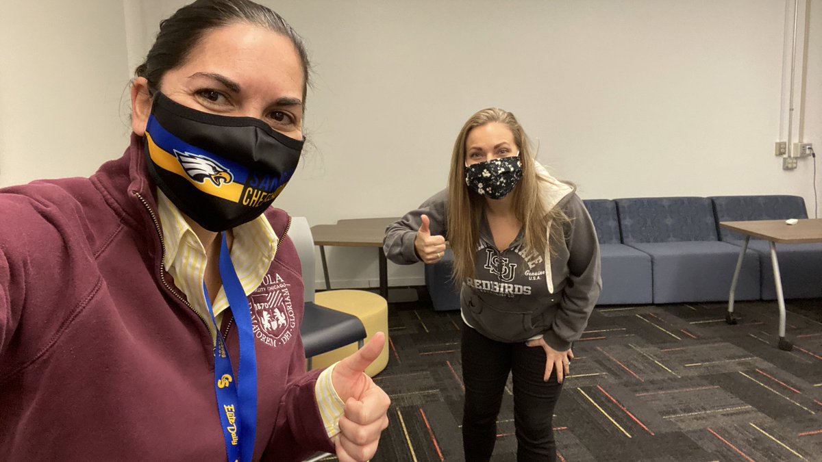 jltyrrell8's tweet image. Repping @IllinoisStateU and @LoyolaChicago for  #SpiritWeekChallenge #EastvsSandburg