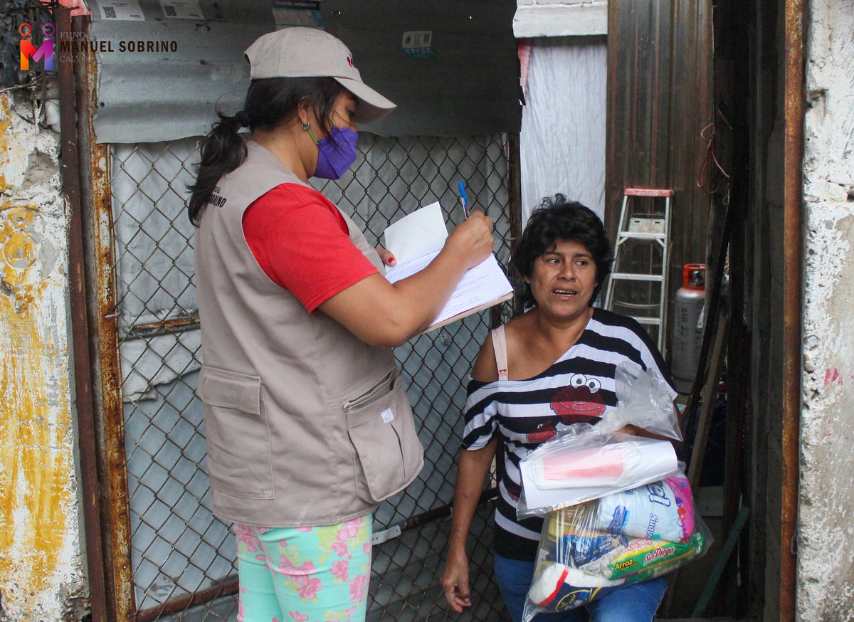 FundacionGMSC's tweet photo. De acuerdo al Programa Mundial de Alimentos, basándose en un estudio hecho a 821 millones de personas, 1 de cada 9 se acuestan con el estómago vacío.
Por ello, la @FundacionGMSC, sigue llevando Seguridad Alimentaria con el #ProgramaCasaSegura a los Tuxtlecos más vulnerables. https://t.co/1ITkIZisbz