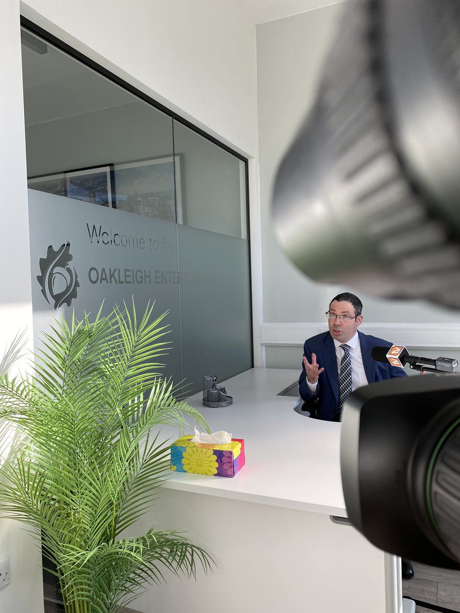 Danamo1996's tweet photo. I provided and operated my #ENG @JVCprofessional 790 #camerakit to record one sit down #interview aswel as #GVโs with:
โข David - David Rose Financial Planning
For my client @MyBarnetTV today ๐น
#freelance #cameraman #jvc790 #news #london https://t.co/GVQD8X4jRx