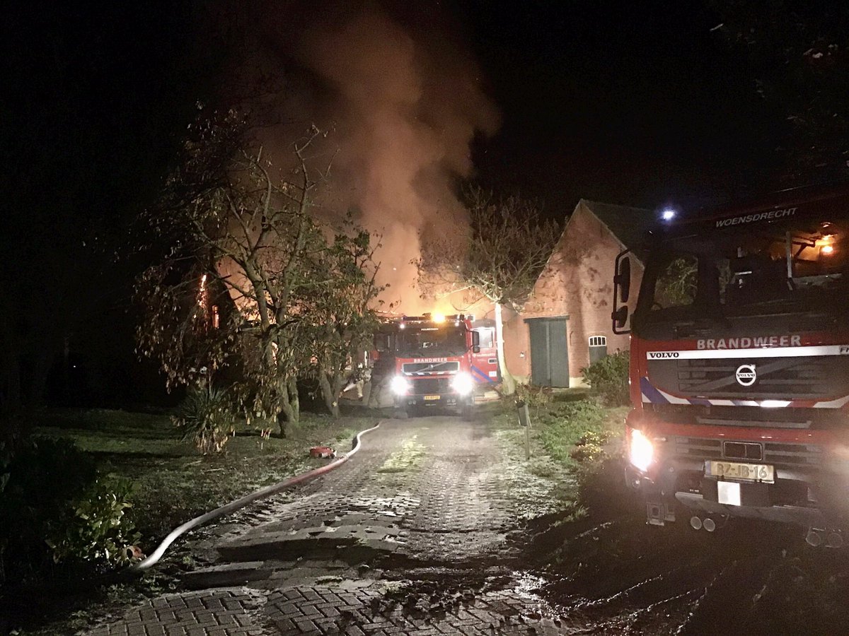 Melding brandweer Moerkantsebaan Huijbergen inzake uitslaande brand