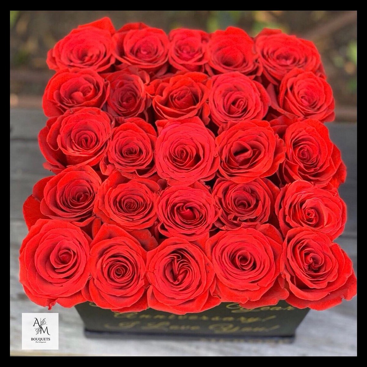 AMBouquets's tweet image. Quick snap of today’s order🥰😍
#boxedroses