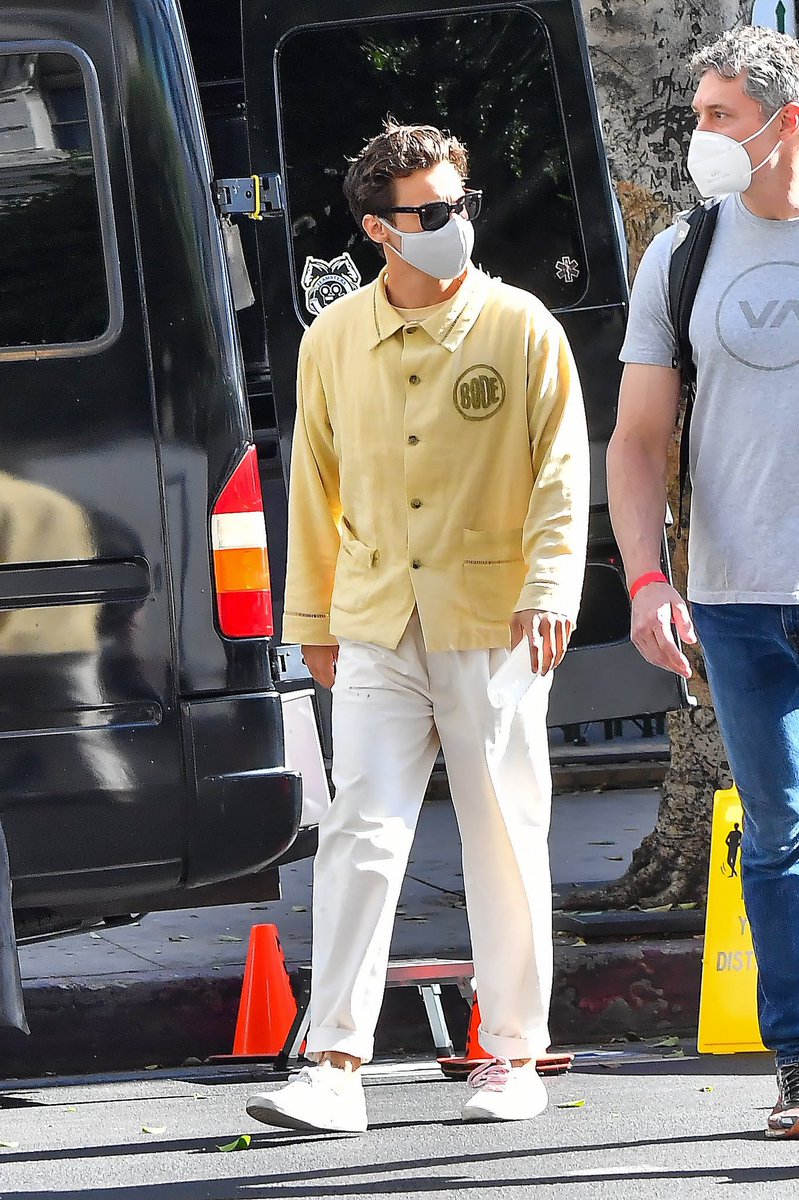 Harry on set today!