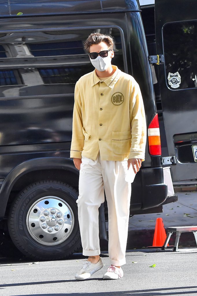 Harry on the set of Don’t Worry Darling - November 4