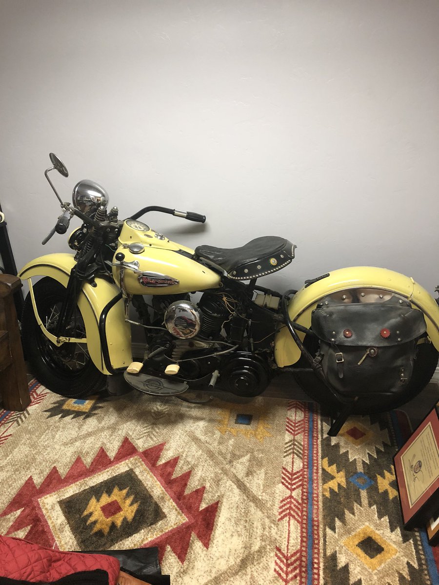 BrentKemnitz's tweet photo. Always great visiting family and friends in my hometown of Perry, Oklahoma. My brother by a picture of his 1972 Mercedez and shots of his vintage collection. Including a 1947 Harley, 1952 gas pump and a 1915 Victrola. #Priceless #watchus #perryoklahoma https://t.co/KEk57gv2K2