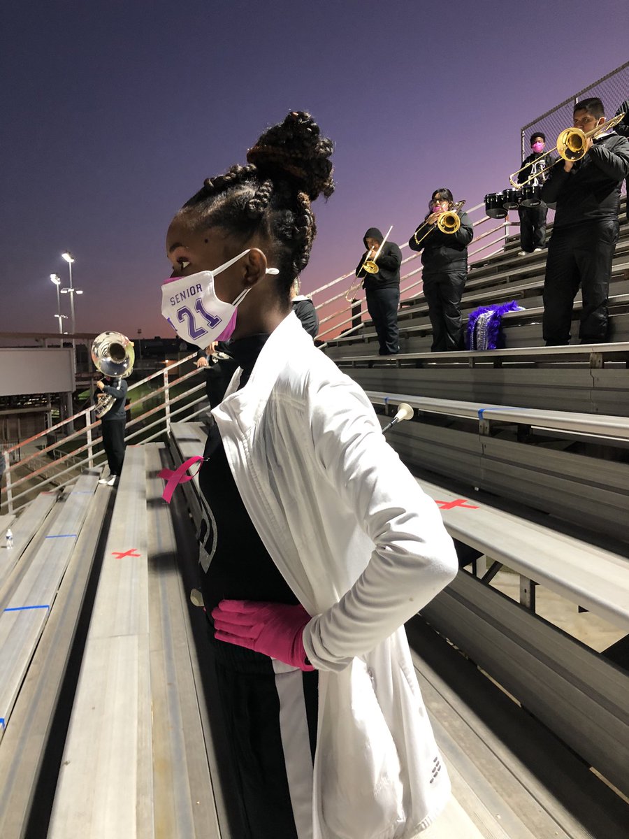 sundialsh's tweet photo. Homecoming week! We are Sunset Strong! BO’UP! @SunsetBisonFB @dallasschools https://t.co/QApaMtLlIe