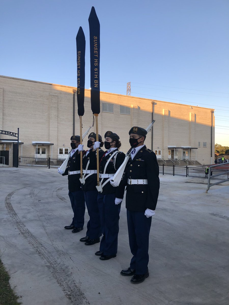 sundialsh's tweet photo. Homecoming week! We are Sunset Strong! BO’UP! @SunsetBisonFB @dallasschools https://t.co/QApaMtLlIe
