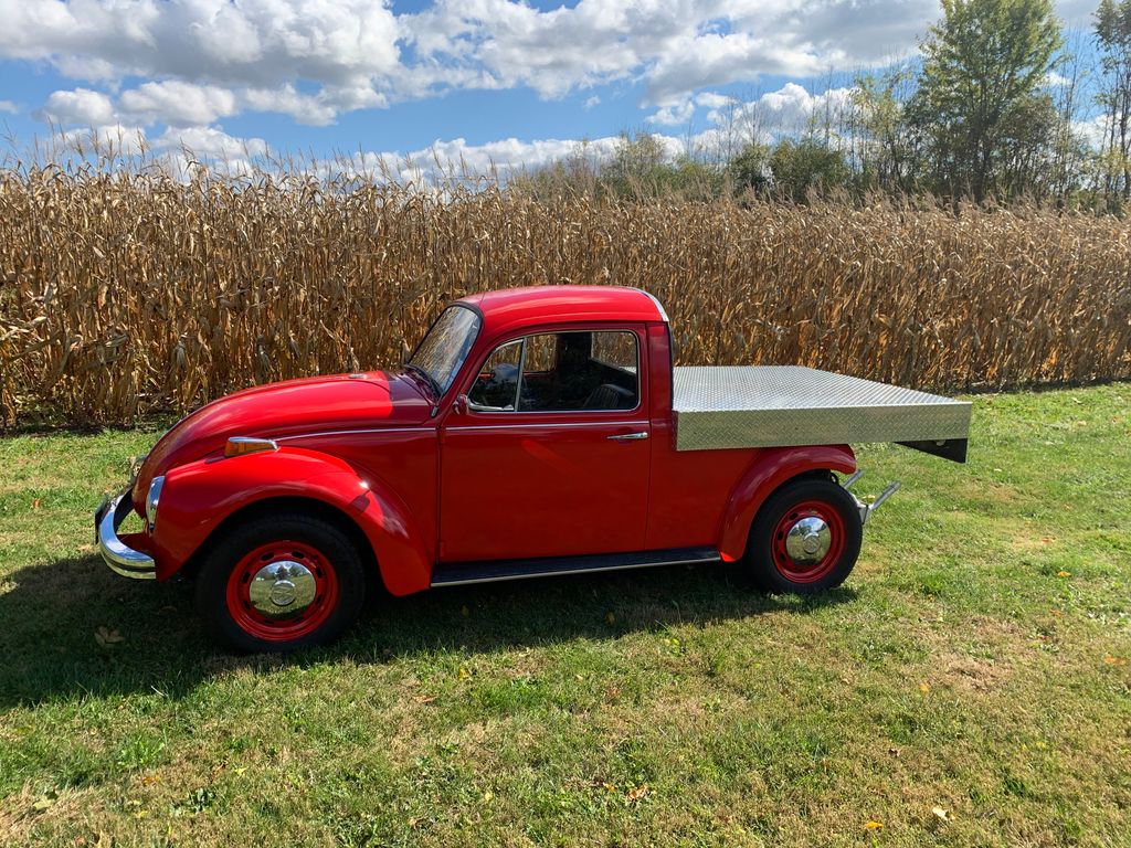 JBugsVWParts's tweet photo. Matching color wheels always catches our eye on #WheelWednesday π
And this custom pickup Beetle is no exception!
Thanks for sharing your #CustomVW with us, Philip!
We're happy we were able to help keep it running π§
π· - Philip C https://t.co/iFx5bNIbAC