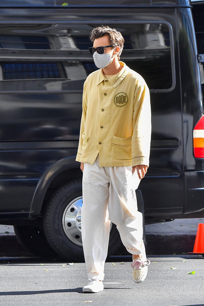 More of Harry on the set of Don’t Worry Darling - November 4