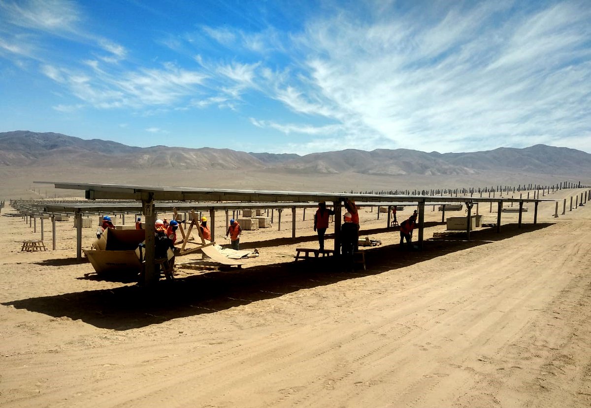Así va el Parque #Solar Capricornio que producirá 97 MW de #energíalimpia
 
Es parte de nuestro Plan de Inversión #Renovable por USD 1.000 millones y 1.000 MW.
 
Felicitaciones al equipo de <a href="/ENGIEChile/">ENGIE Chile</a> que sigue adelante
 
#ACTwithENGIE