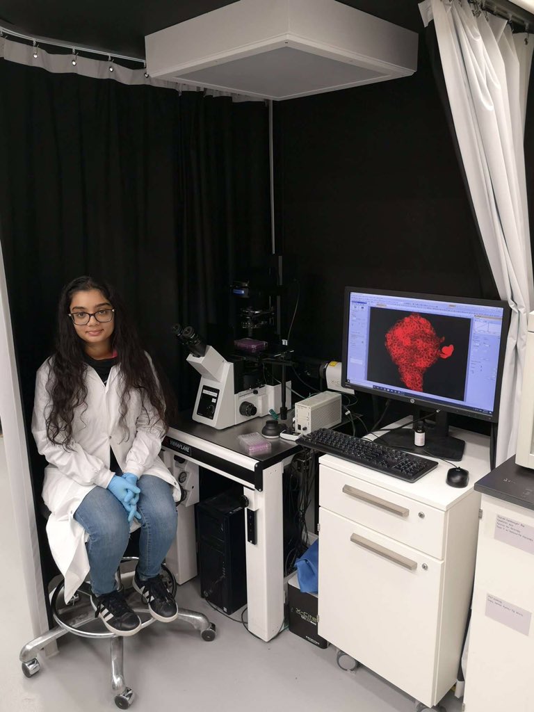 BeharryAndrew's tweet photo. Congratulations to my graduate student Karishma Kailass for receiving the Huguette Cohen Award! @UTM_CPS @chemuoft #CES2 #AnothaOne #OG https://t.co/uTwfetFm8e