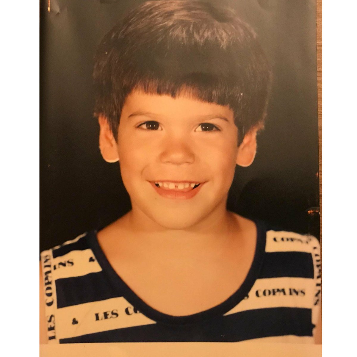 aydan_m_'s tweet photo. 📌 #CanYaman : Ailemin bana verdiği en büyük yadigarın karakterim olduğunu düşünüyorum. Dürüstlüğü, çalışma azmini ve en önemlisi kul hakkı yememeyi öğreten bir ailem olduğu için kendimi hep şanslı görmüşümdür. https://t.co/Ale4R5tVde