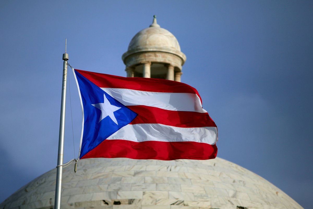 ajplus's tweet photo. Puerto Rico voted yes on a nonbinding referendum asking if it should become a U.S. state, reports @AP.

Congress would need to approve statehood.

Puerto Rico is home to over 3 million U.S. citizens who pay federal taxes, but they cannot vote for the president. https://t.co/n6gK7VSkpv