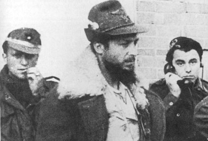 Meanwhile, in Northern and Central Italy, the areas occupied by nazifascist scum, rebel groups started to spontaneously organise. These were the proper partisans, the guerrilla fighters who - hiding in the impervious Italian mountains - relentlessly attacked the nazis 8/?