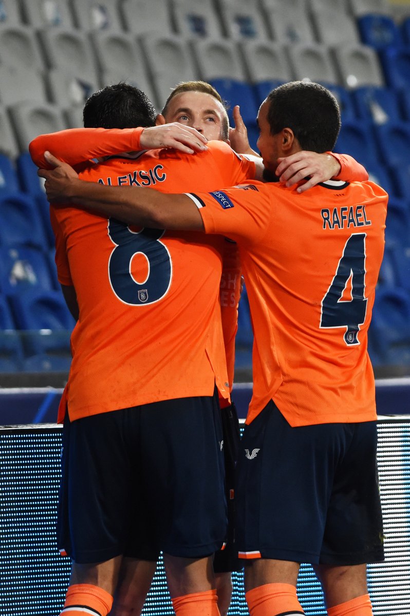 ChampionsLeague's tweet photo. Edin Višća with his 4th goal of the season for @ibfk2014 🥳

Who's scoring next? 🤷‍♂️

#UCL https://t.co/FcC6enFrsl