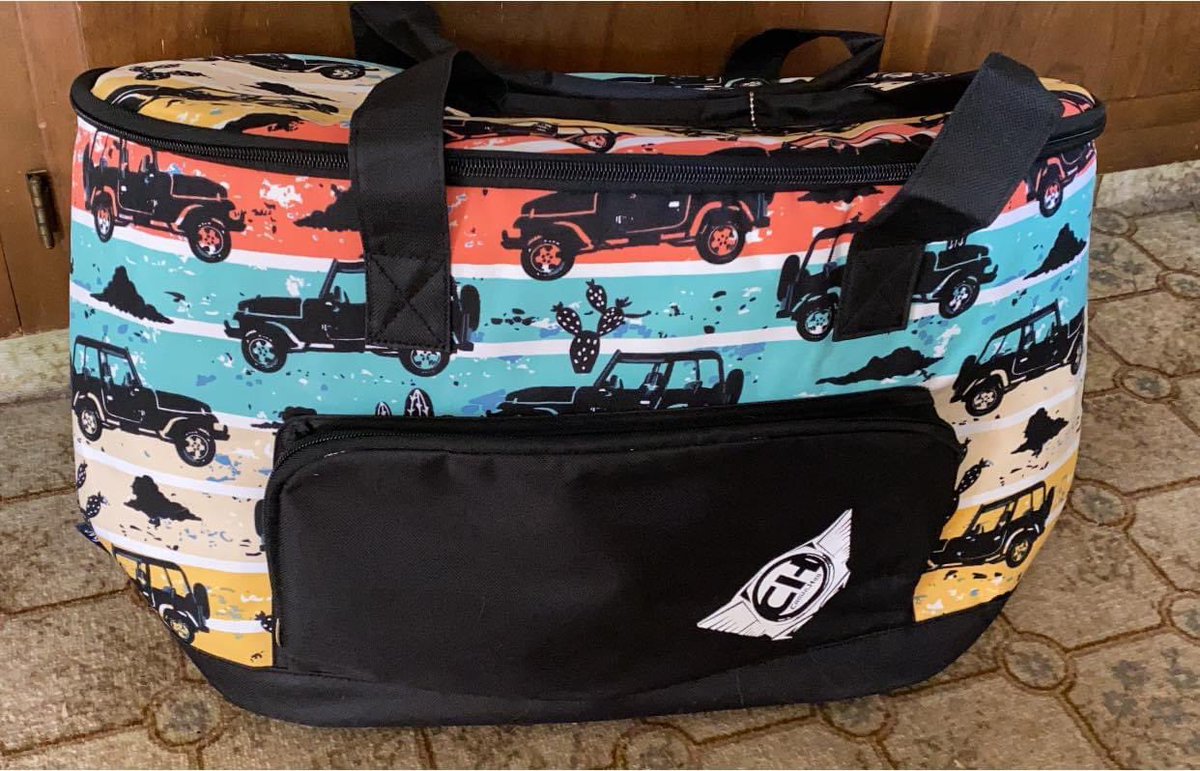 Preview Black Friday sale 🤪
Spend $100+ at Crawlhers.com and get this cooler for free ! ( must have cooler in cart ) 
Use code : blackfriday

This cooler is huge and amazing so don’t miss out !! 🙂