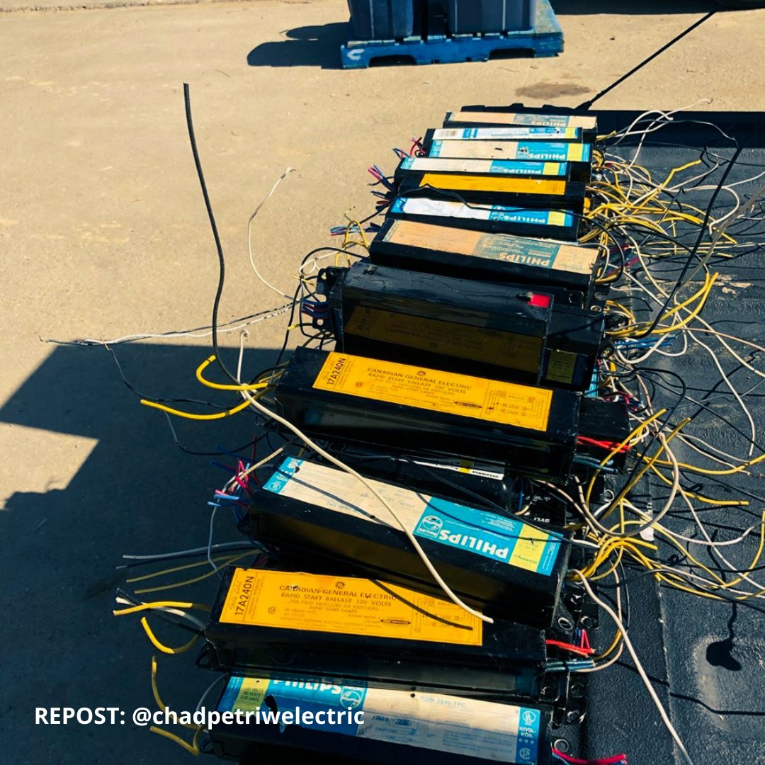 urbanminewpg's tweet photo. Checkout @chadpetriwelectric recycling electrical scrap! If you're an electrical contractor, call our urbanmine at 204-774-0192 to confirm if your materials can be scrapped for cash.
#urbanminewpg #urbanminer #electricians #electriccontractors #recycleeverywhere #recyclemetal https://t.co/qTM8ipXNJo