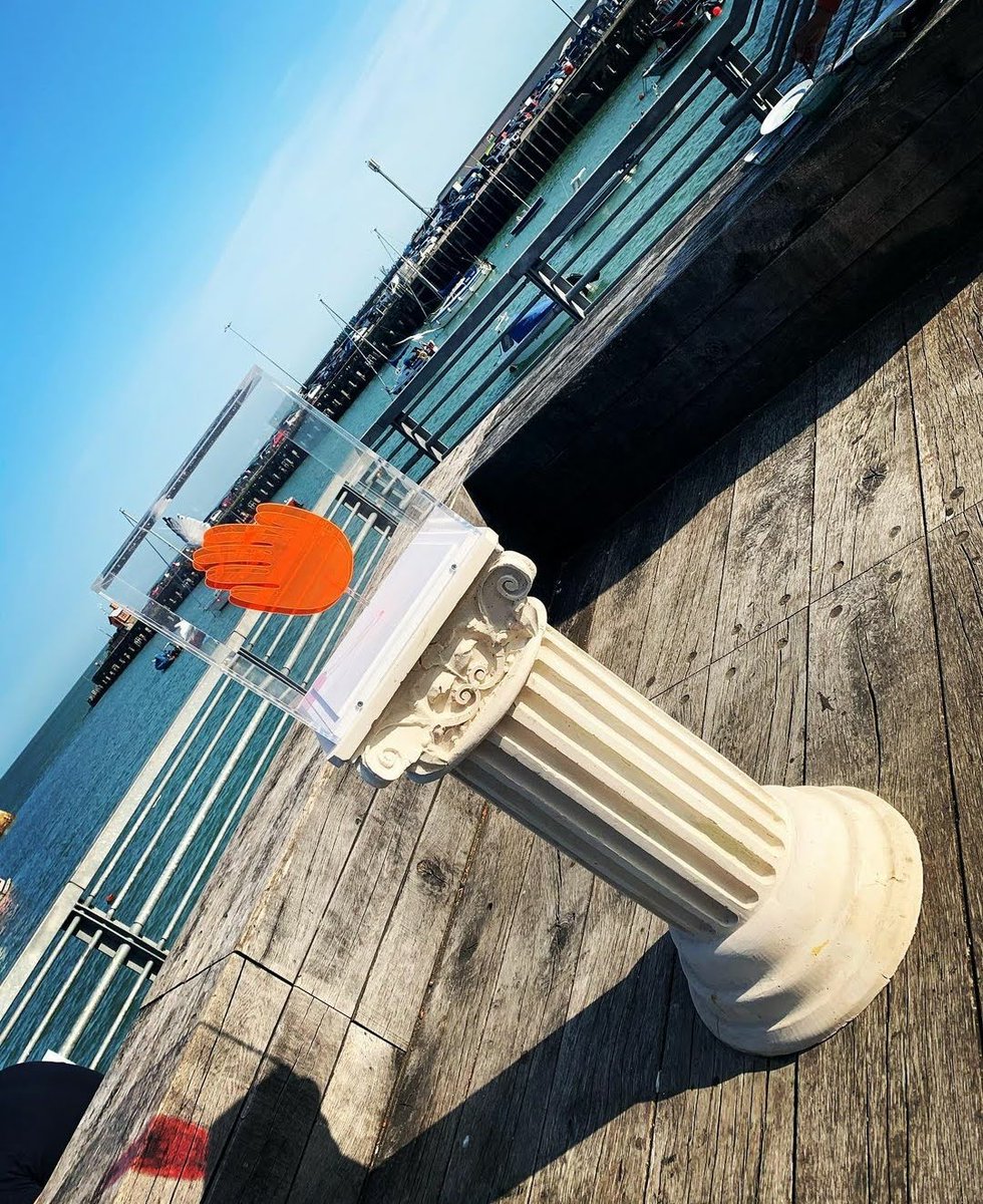 folkelife's tweet photo. To celebrate the Banksy artwork returning to #Folkestone, @CreativeFstone have erected 11 plinths around the town for people to showcase their lockdown creations. #folkestoneplinth #folkelife

Learn more about the project here: https://t.co/oxswVoVZ29

📸: IG/ snow_._bear https://t.co/SD1WM0KmAJ