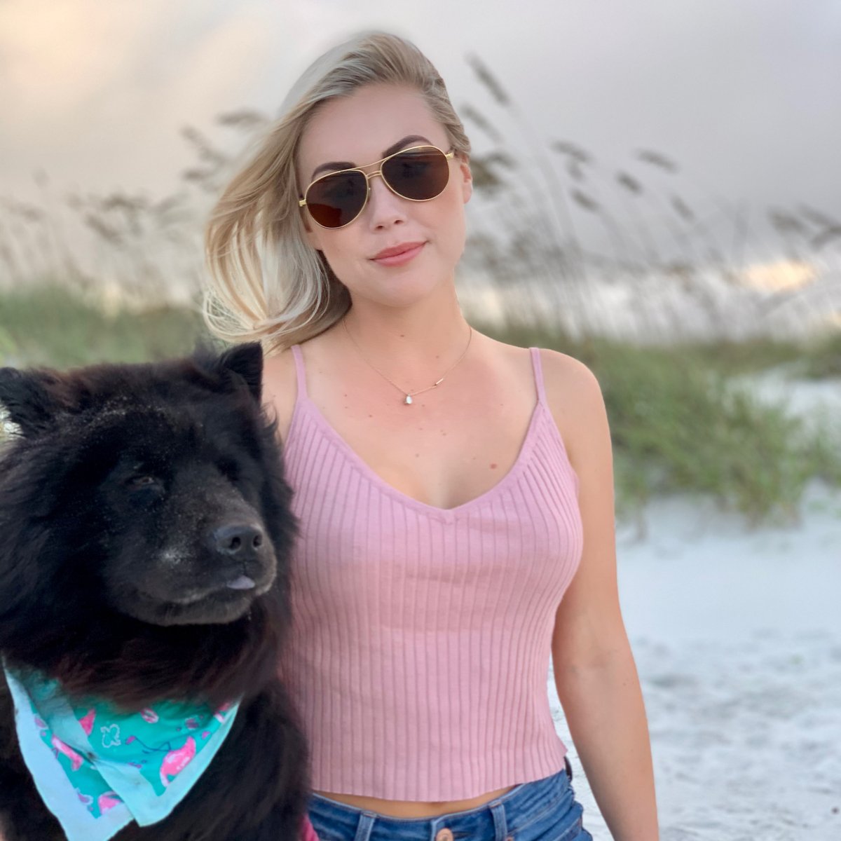 torcheyewear's tweet photo. It's time for a mid week beach trip! Go enjoy the afternoon fall weather with Torch's new Kelvin style. #sunset #torcheyewear #kelvin #eyeprotection #getoutside #wavewatching #beachhlife https://t.co/V6aRIoY1UN