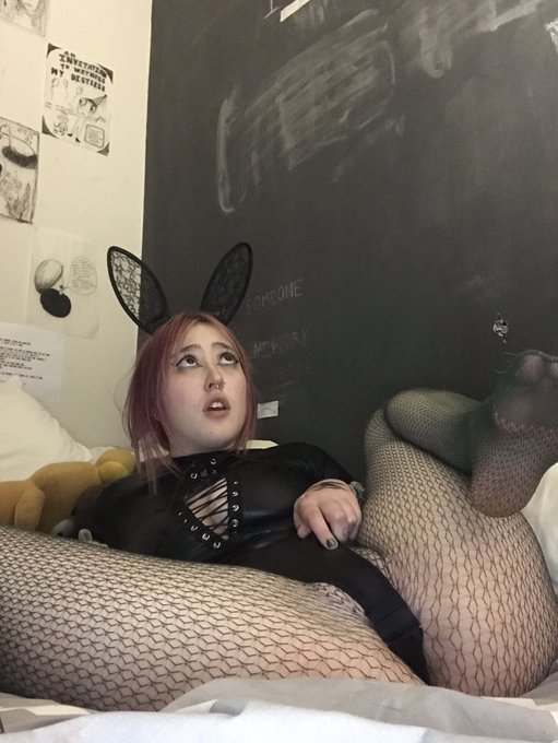 new video up on my onlyfans🥺💖 &bull;&bull;✨✨✨link in my bio✨✨✨&bull;&bull; https://t.co/YkuZxjc5Jj