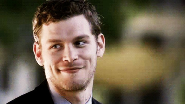 fedrersin's tweet photo. ver a klaus mikaelson sonreír era todo lo que necesitaba para ser feliz y ahora ya no lo tengo https://t.co/rn49SDQP6e