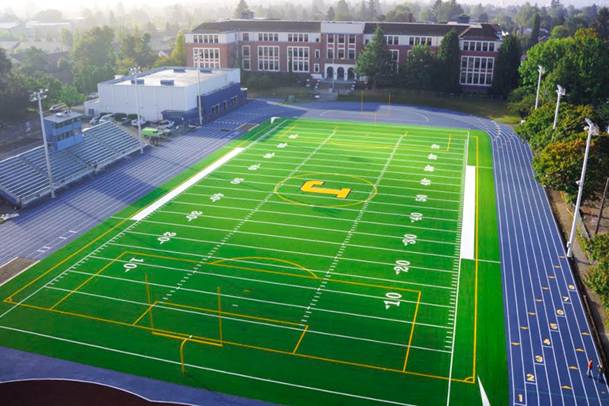 TeamBrockUSA's tweet photo. The Field of the Week is @PPSconnect Jefferson High School in Portland, Oregon! The field features @shawsportsturf over Brock PowerBase/YSR. #BrockUSA #SaferSports #ShockPads #FOTW https://t.co/qthEmLVjk8