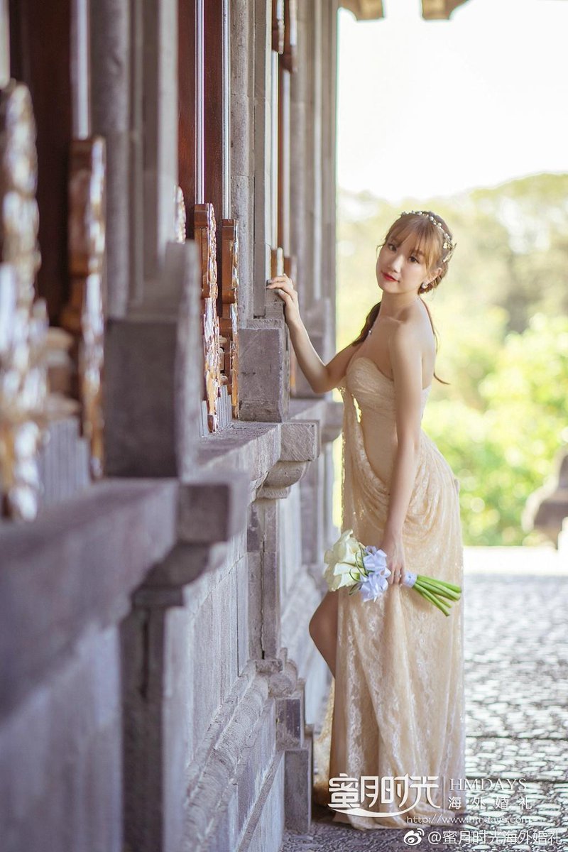Hmdayswedding's tweet photo. 攜手愛人，沐浴在峇里島的夕陽中，海景與溫柔的夕陽光線讓我們牽手的每個環節每個動作都有了更深的意味和更浪漫的光影！峇里島婚禮後的婚紗照拍攝，讓我們擁有不同的美好回憶 布吉島婚禮  *海外教堂婚禮  
----
we-chat: hmdays999 or hmdays-wendy
email: service@hmdays.com
web: https://www... https://t.co/LJvXIUXt7X